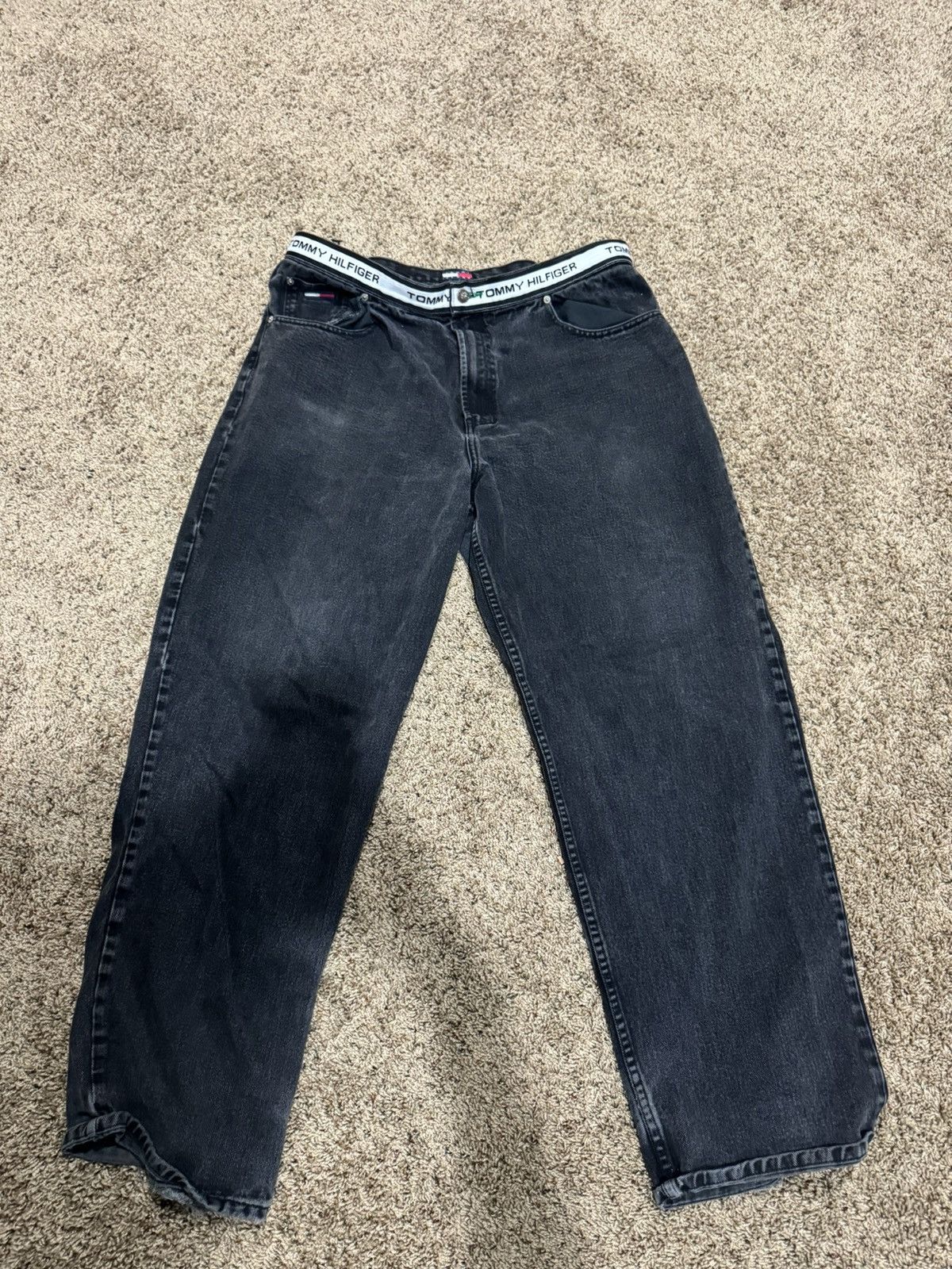 Tommy Hilfiger Baggy black Tommy Hilfiger jeans Size US 36 / EU 52 - 1 Thumbnail