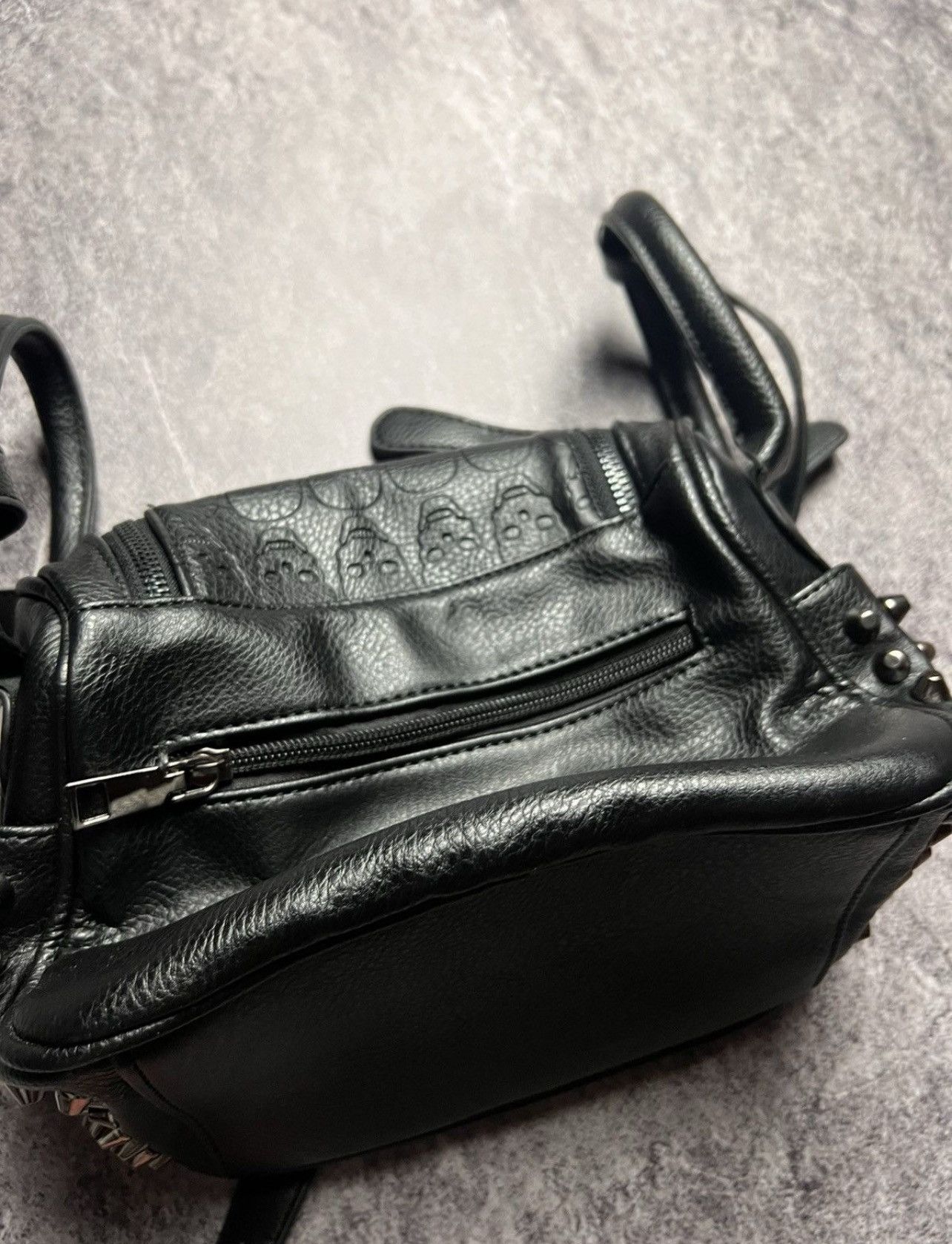 Seditionaries 12K Alexander McQueen Style leather skull shoulder punk bag Size ONE SIZE - 8 Thumbnail