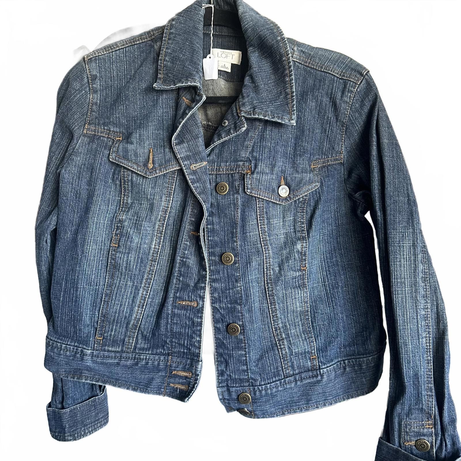 Designer Loft size 6 Stylish Denim Jacket with Unique Back Detail Size M / US 6-8 / IT 42-44 - 2 Thumbnail