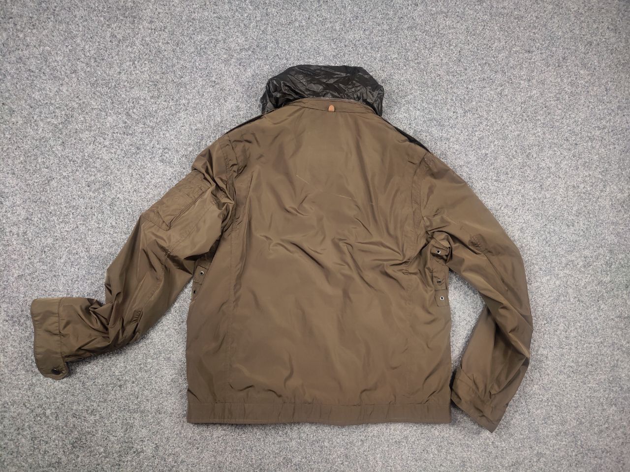 Massimo Dutti Massimo Dutti Nylon Brown Pocket Zip Hoodie Mens Jacket Size US XL / EU 56 / 4 - 11 Thumbnail