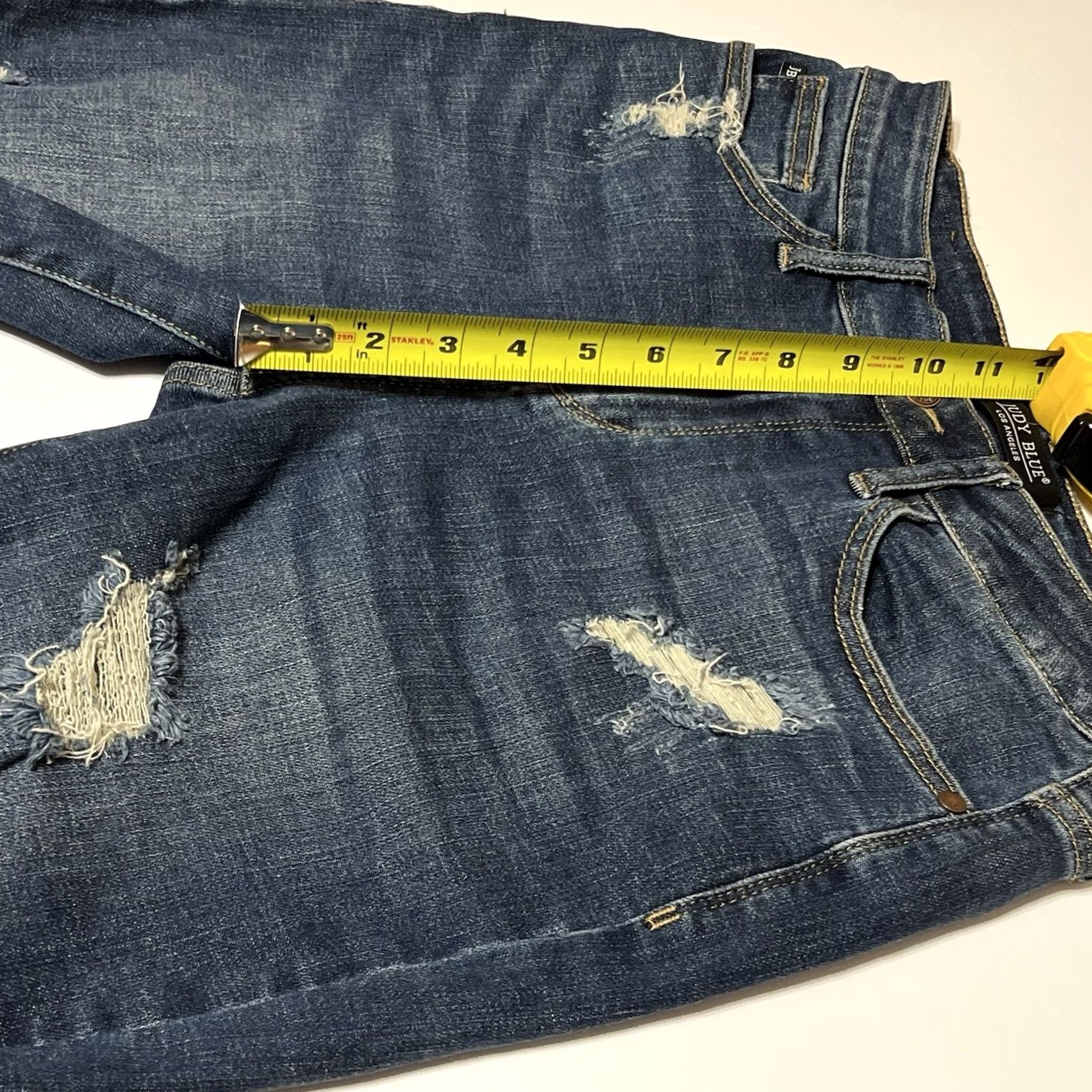 Denime Judy Blue Jeans Womens Capri Regular Stretch Distressed Blue 27x21 5-Pocket Denim High Rise Capris Size 27" / US 4 / IT 40 - 4 Thumbnail