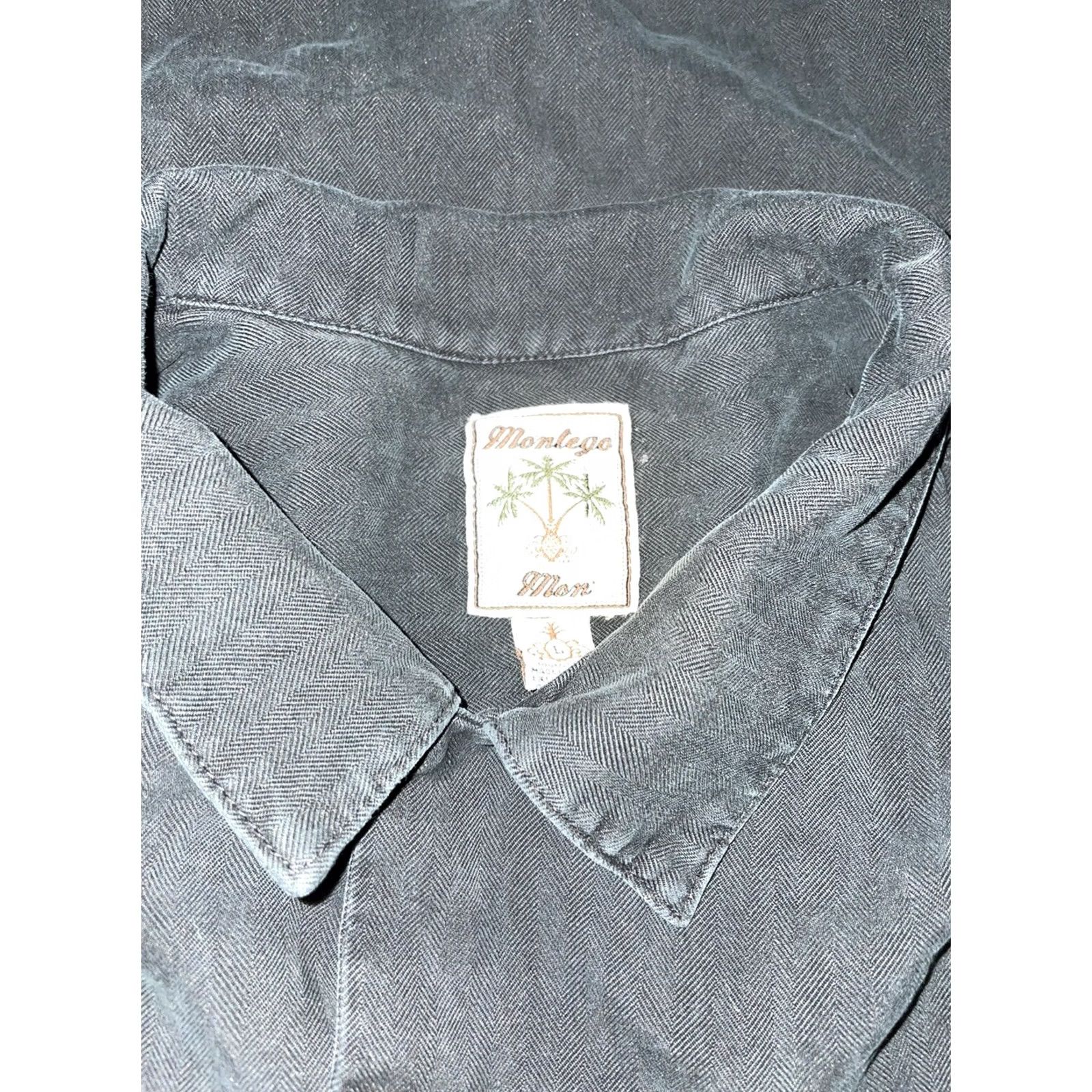Vintage MoN Montego Mon Black Embroidered Hawaiian Shirt Mens L Size US L / EU 52-54 / 3 - 7 Thumbnail