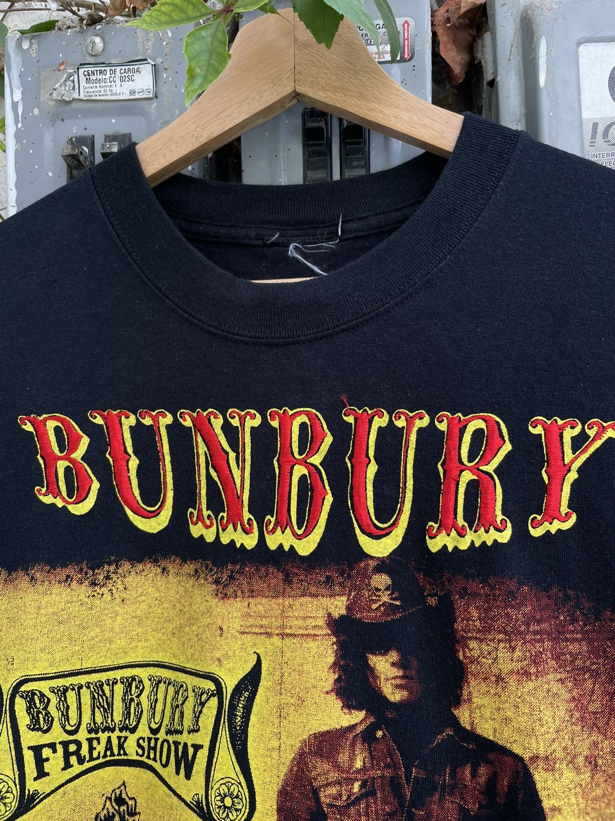Band Tees 2005 Entique Bunbury Freak Show Embroidered Mexican Bootleg Size US M / EU 48-50 / 2 - 3 Thumbnail