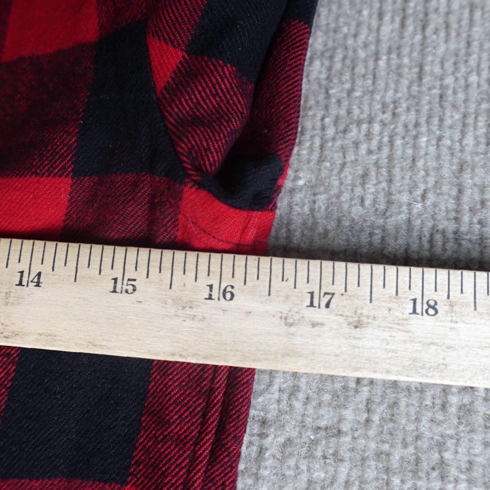 Ralph Lauren Ralph Lauren Womens Shirt 4 Buffalo Plaid Black Red Ruffle Front Flannel Size S / US 4 / IT 40 - 4 Thumbnail