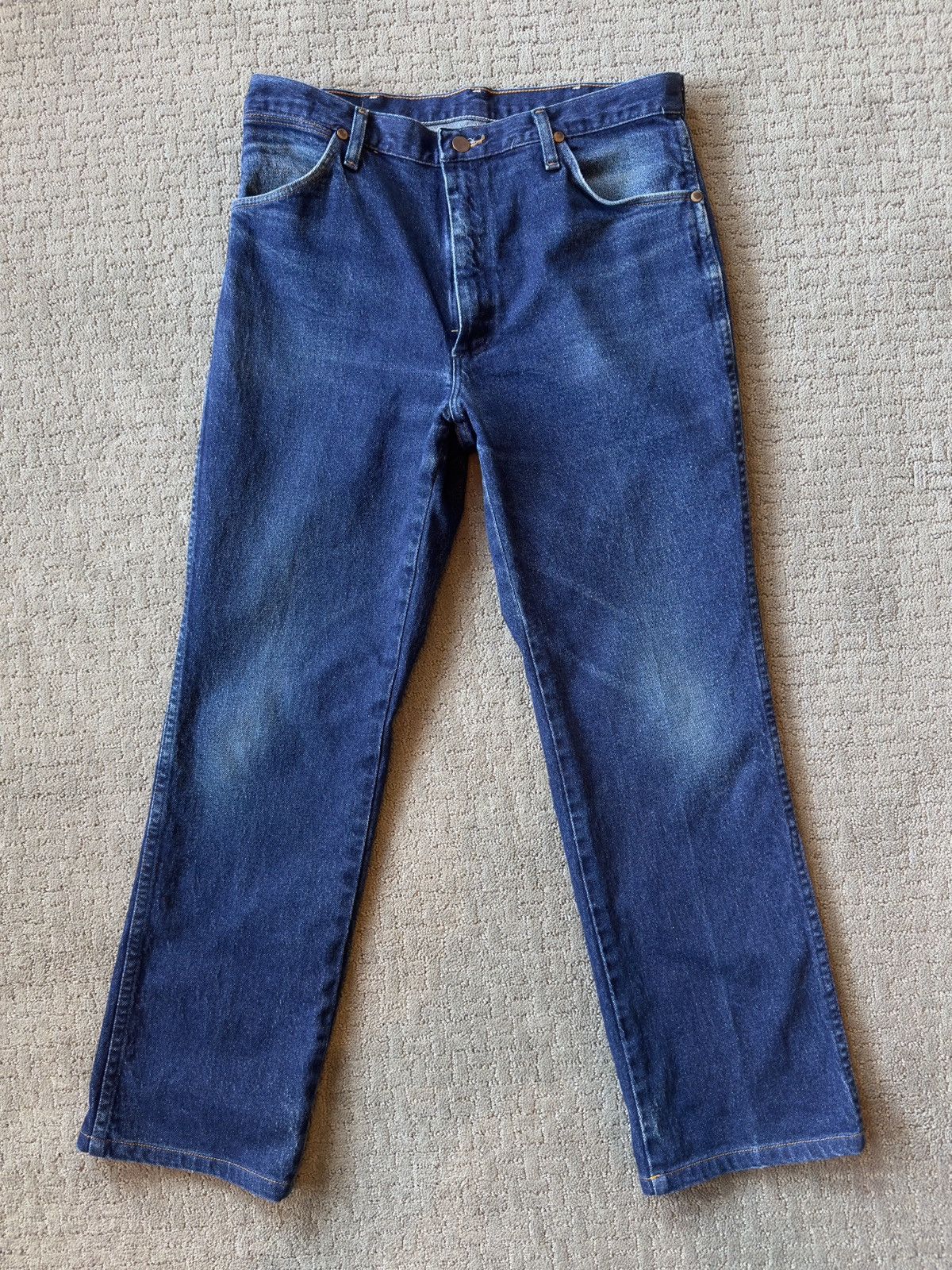 Vintage × Wrangler Dark Wash Straight Leg Jeans Size US 32 / EU 48 - 1 Thumbnail