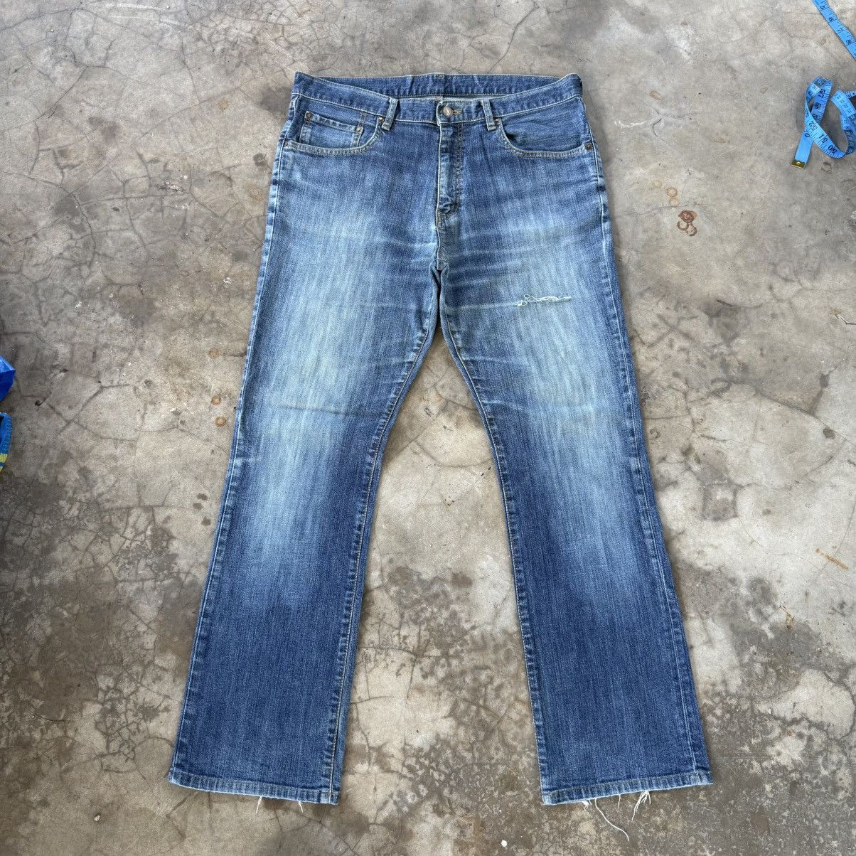 Japanese Brand W36 Vintage Japanese Boot cut Denim Faded Jean Pants Size US 36 / EU 52 - 1 Thumbnail