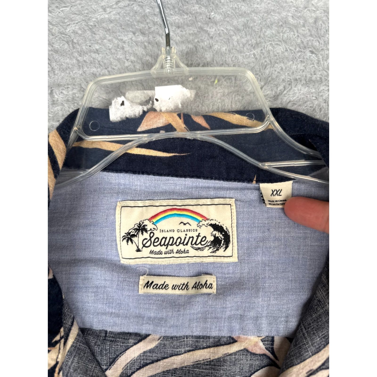 Lapointe Seapointe Men Shirt 2XL Floral Blue Beige Hawaiian Button-Up Aloha Beach Vacation Lightweight Polyester Blend Size US XXL / EU 58 / 5 - 7 Thumbnail