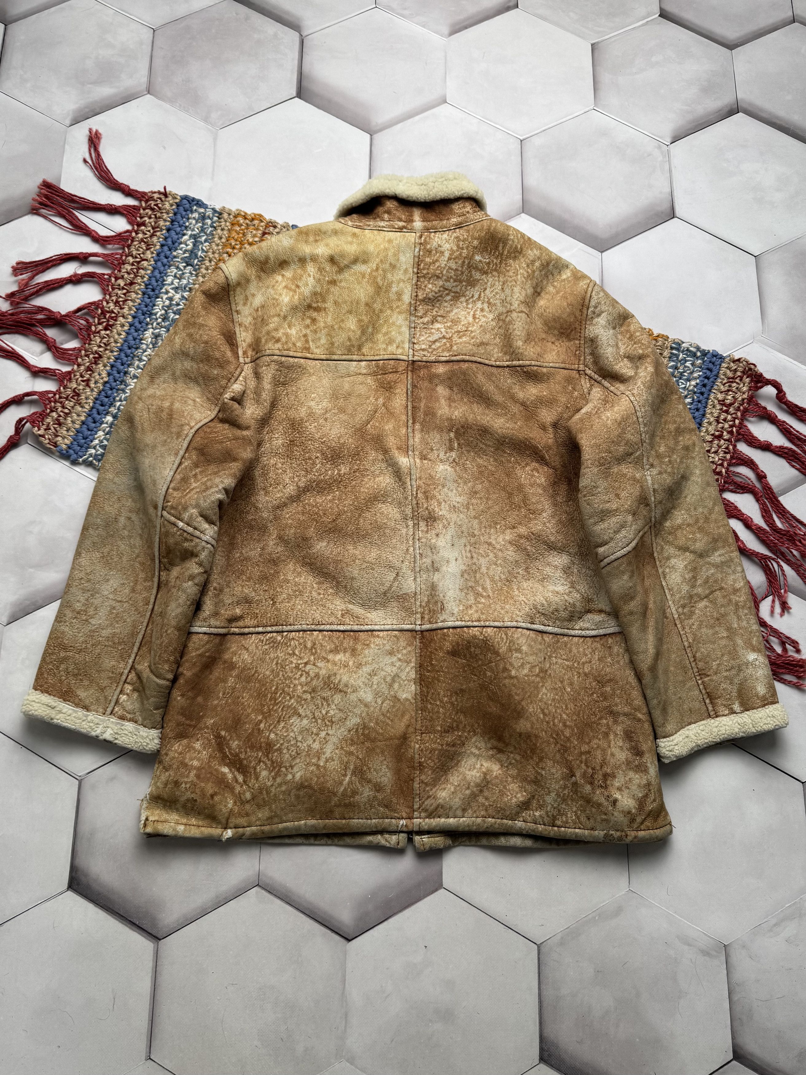 Japanese Brand Vintage Real Sheepskin Faded Jacket (E4) Size US M / EU 48-50 / 2 - 15 Thumbnail