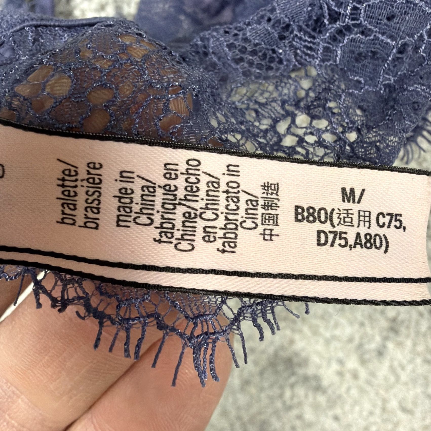Victoria's Secret VINTAGE Victoria's Secret Lace Bralette Purple Womens M Bralette Lace Sheer Wireless Floral Unpadded Size ONE SIZE - 6 Thumbnail