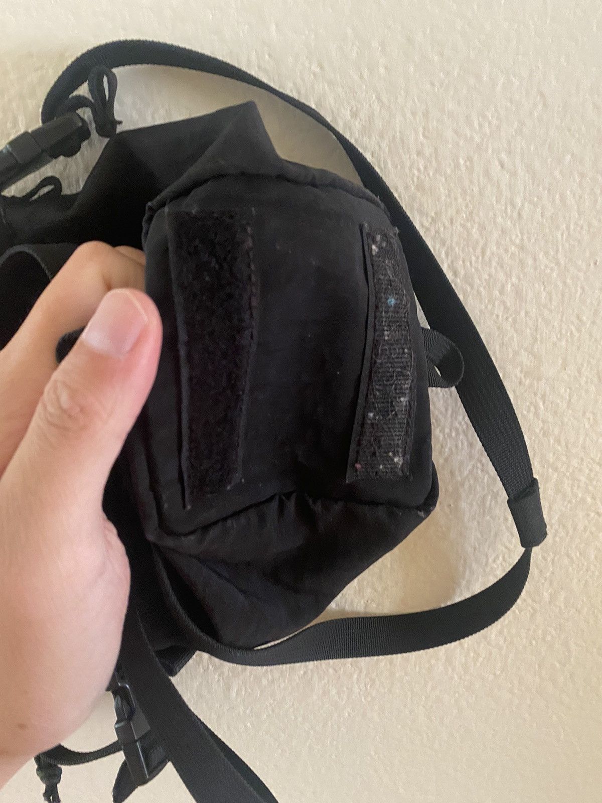 Supreme × Vintage Supreme Neck Pouch FW20 Size ONE SIZE - 3 Thumbnail