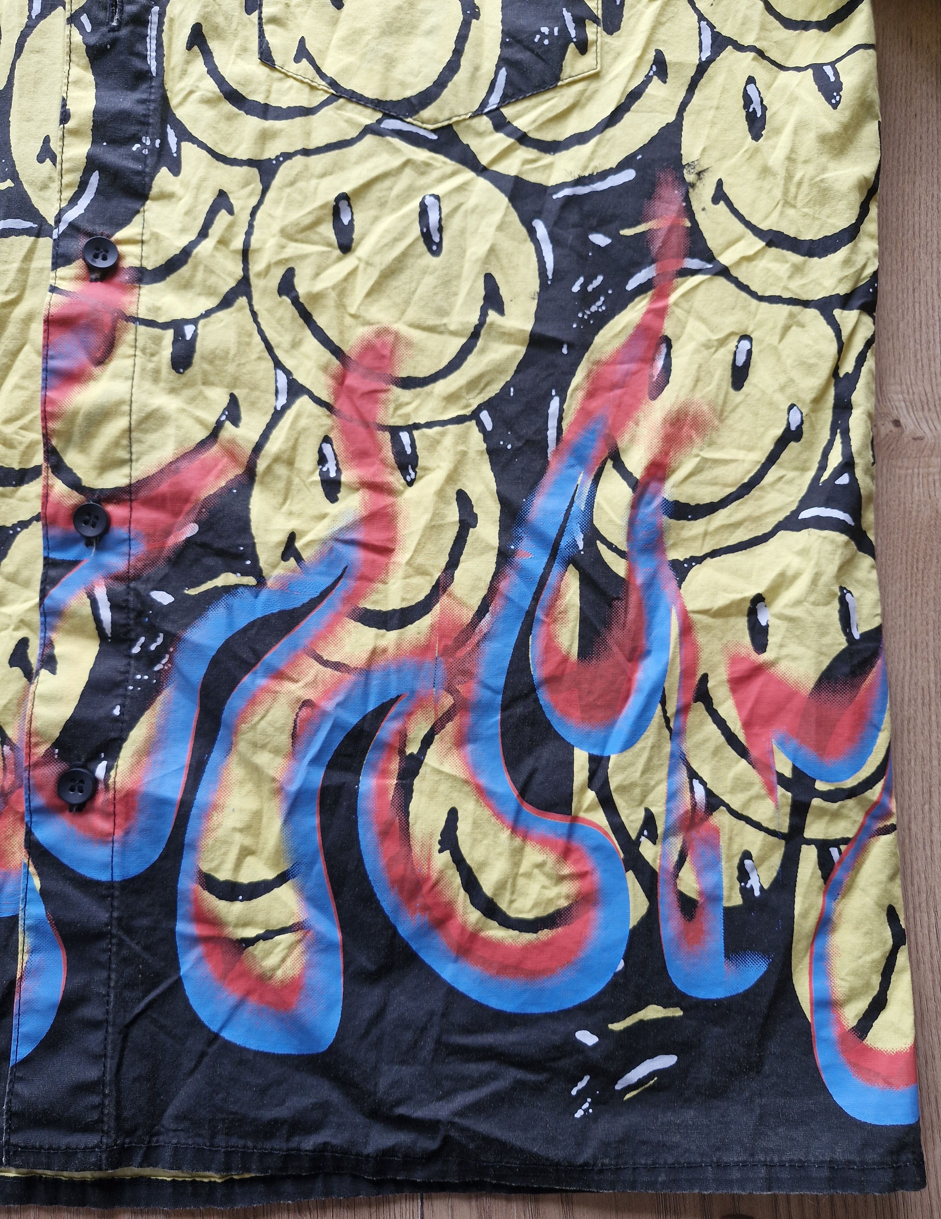 Market Men's Chinatown Market Smiley Flame Button Up shirt Size US M / EU 48-50 / 2 - 4 Thumbnail