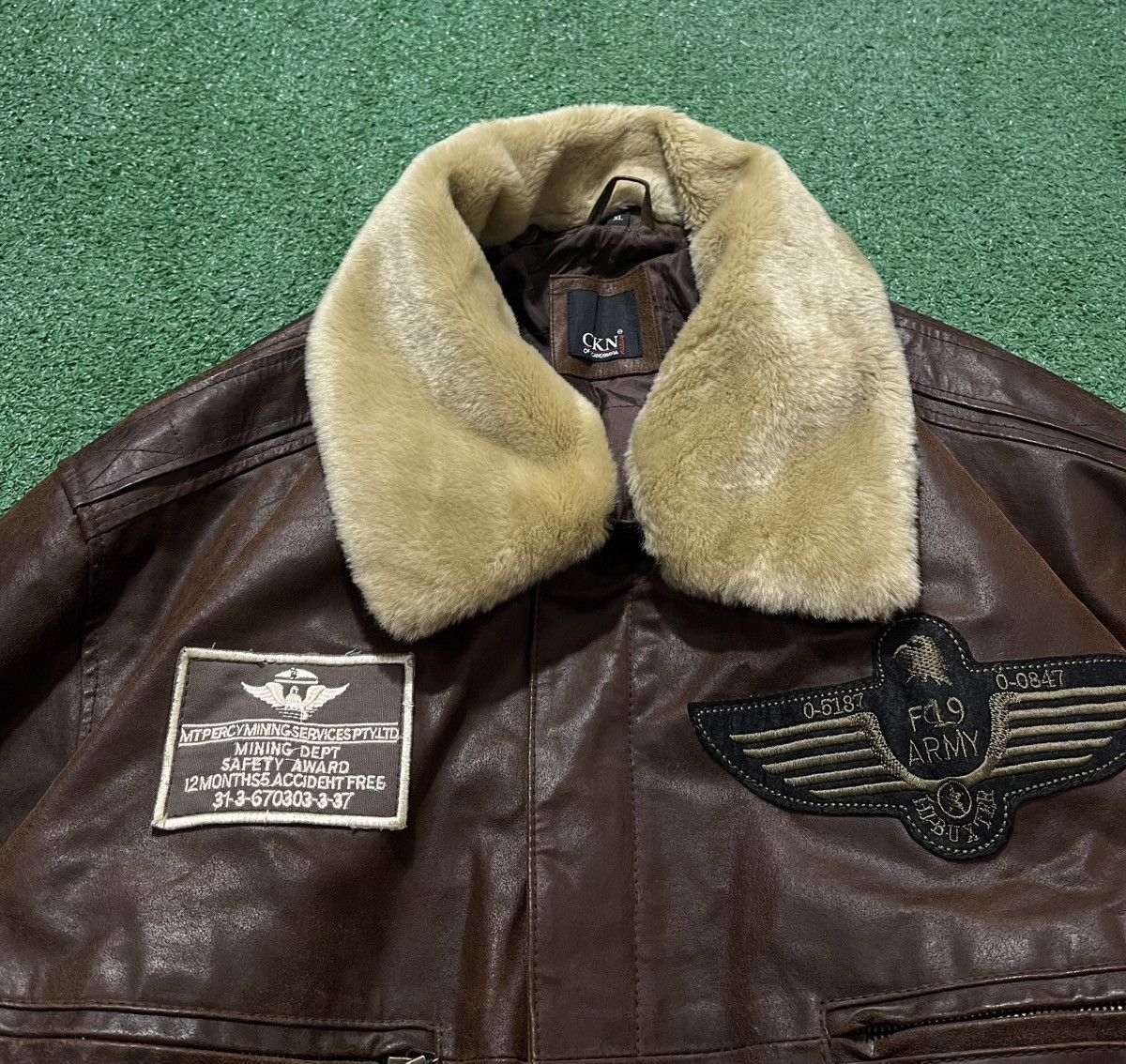 Vintage Aviator Real Leather jacket Vintage US Army Pilot Size US XL / EU 56 / 4 - 4 Thumbnail