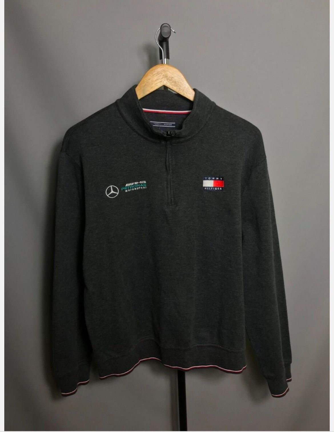Mercedes-Benz × Sports Specialties × Tommy Hilfiger MERCEDES AMG PETRONAS F1 TEAM ISSUE 1/4 ZIP Cotton Size US L / EU 52-54 / 3 - 1 Thumbnail