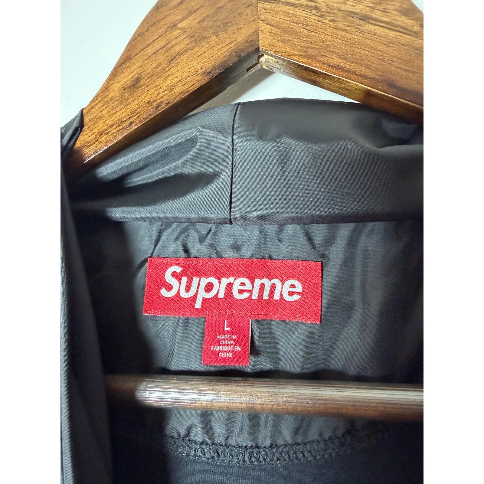 Supreme Supreme Hooded Warm Up Pullover 'Black' Size US L / EU 52-54 / 3 - 4 Thumbnail