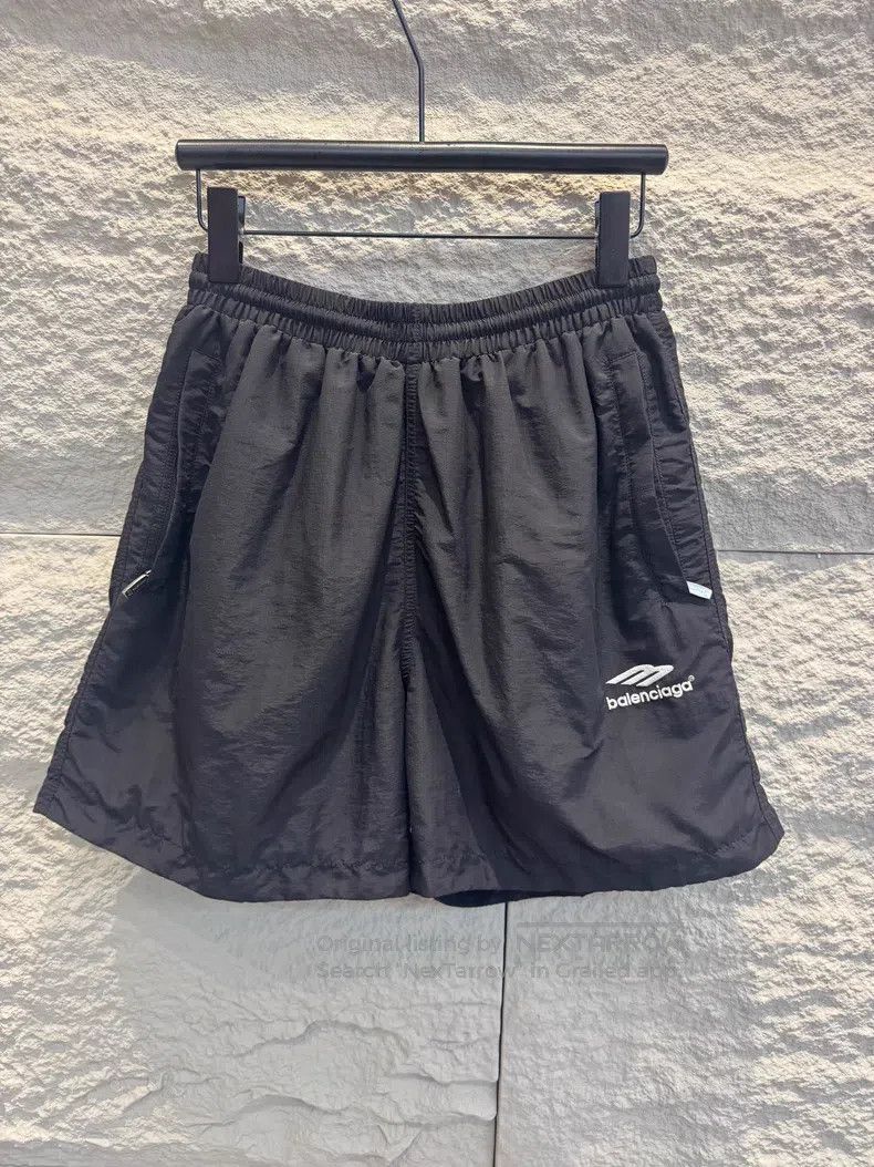 Balenciaga Balenciaga size XS Black and White Nylon 3B Sporty Embroid Size US 27 - 1 Thumbnail