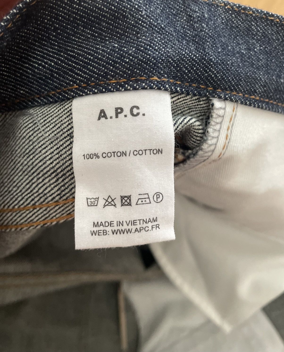 A.P.C. A.P.C. Petit Standard selvedge jeans - 29 Size US 29 - 6 Thumbnail
