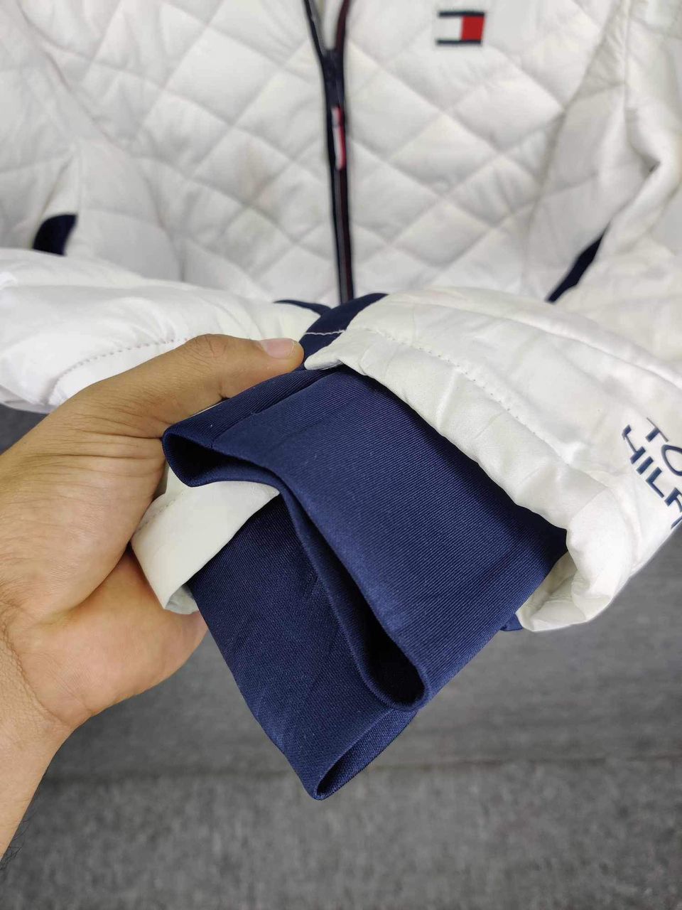 Tommy Hilfiger Tommy Hilfiger Packable Down Puffer Hoodie Jackets Size US L / EU 52-54 / 3 - 9 Thumbnail
