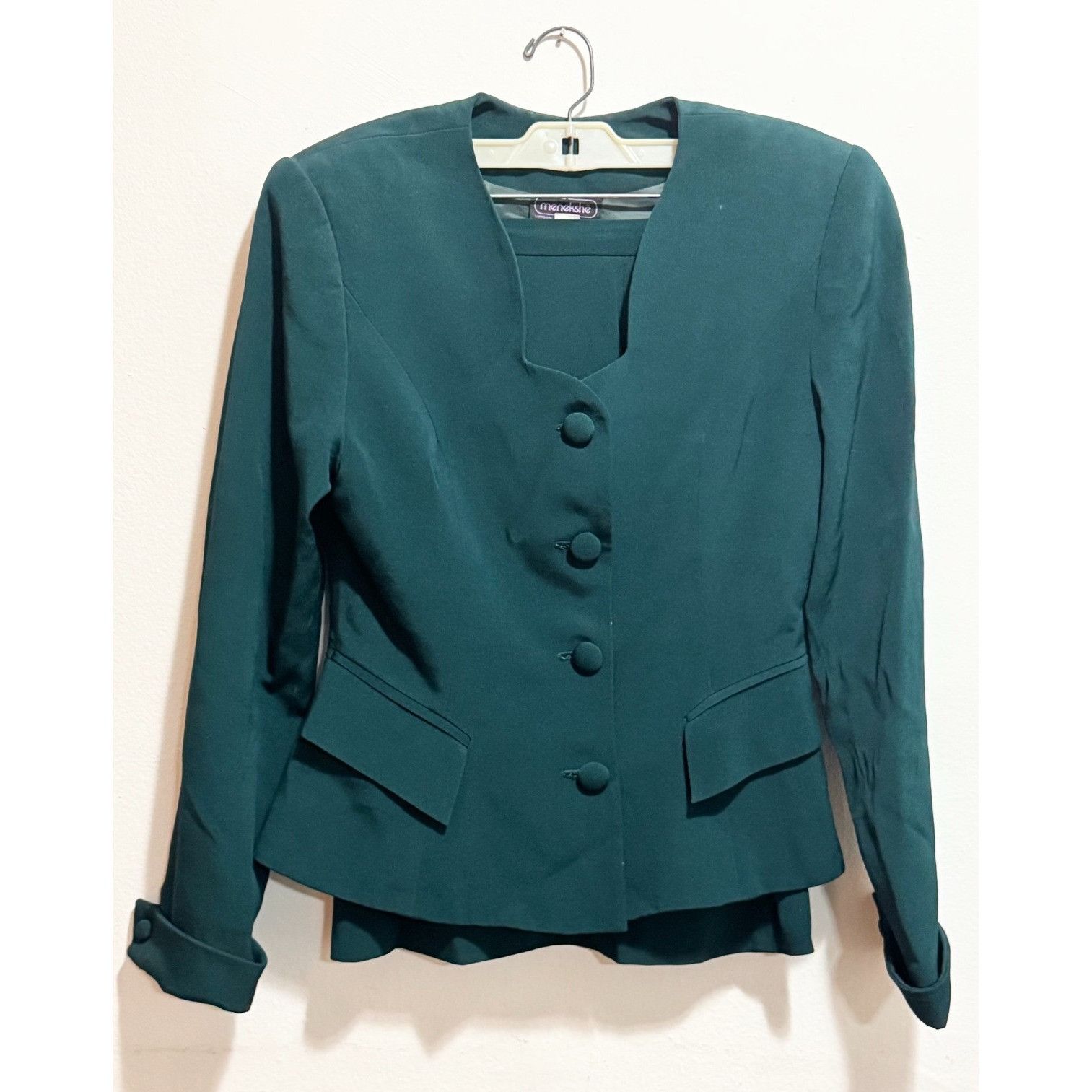 Other Menekshe custom couture green blazer jacket & pencil skirt s Size ONE SIZE - 1 Thumbnail