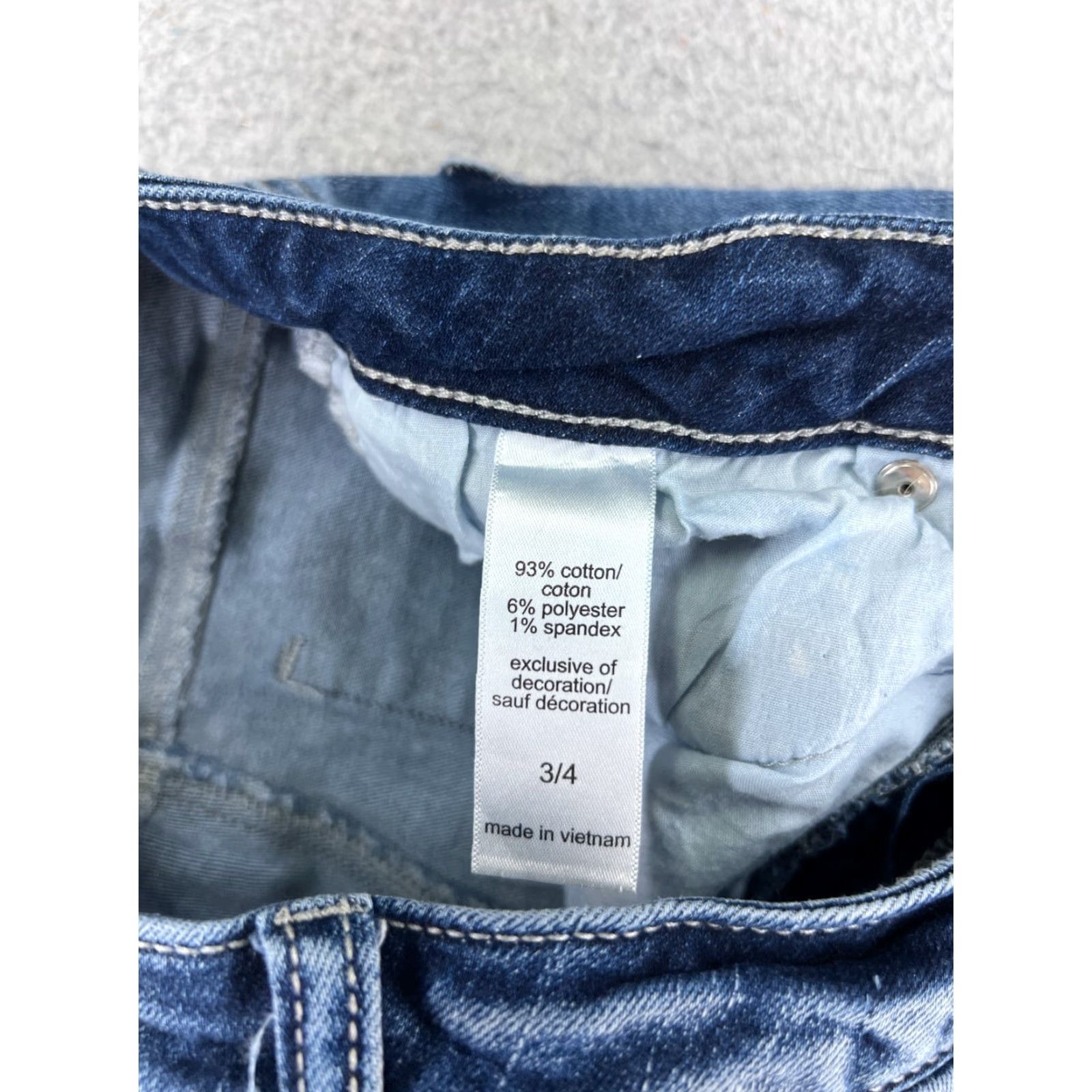 Vintage Maurices Jeans Womens Capri Crop Low Rise 3 25x21 Blue Denim Cotton Blend 5-Pocket Design Size 26" / US 2 / IT 38 - 7 Thumbnail