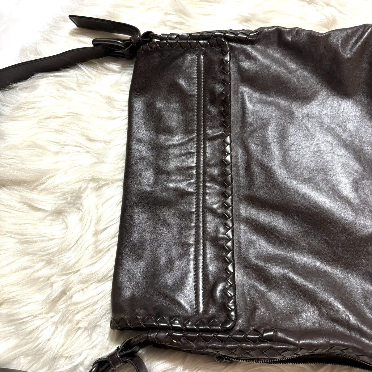 Bottega Veneta Bottega Veneta Intrecciato Piping Leather Shoulder Bag Size ONE SIZE - 18 Thumbnail