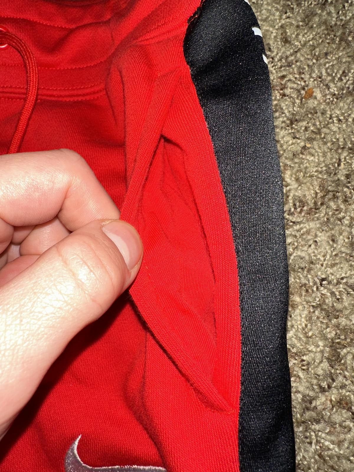 Nike Nike Sportswear Big Kids (Boy’s) Swoosh Fleece Red Sweatpants Size US 26 / EU 42 - 3 Thumbnail