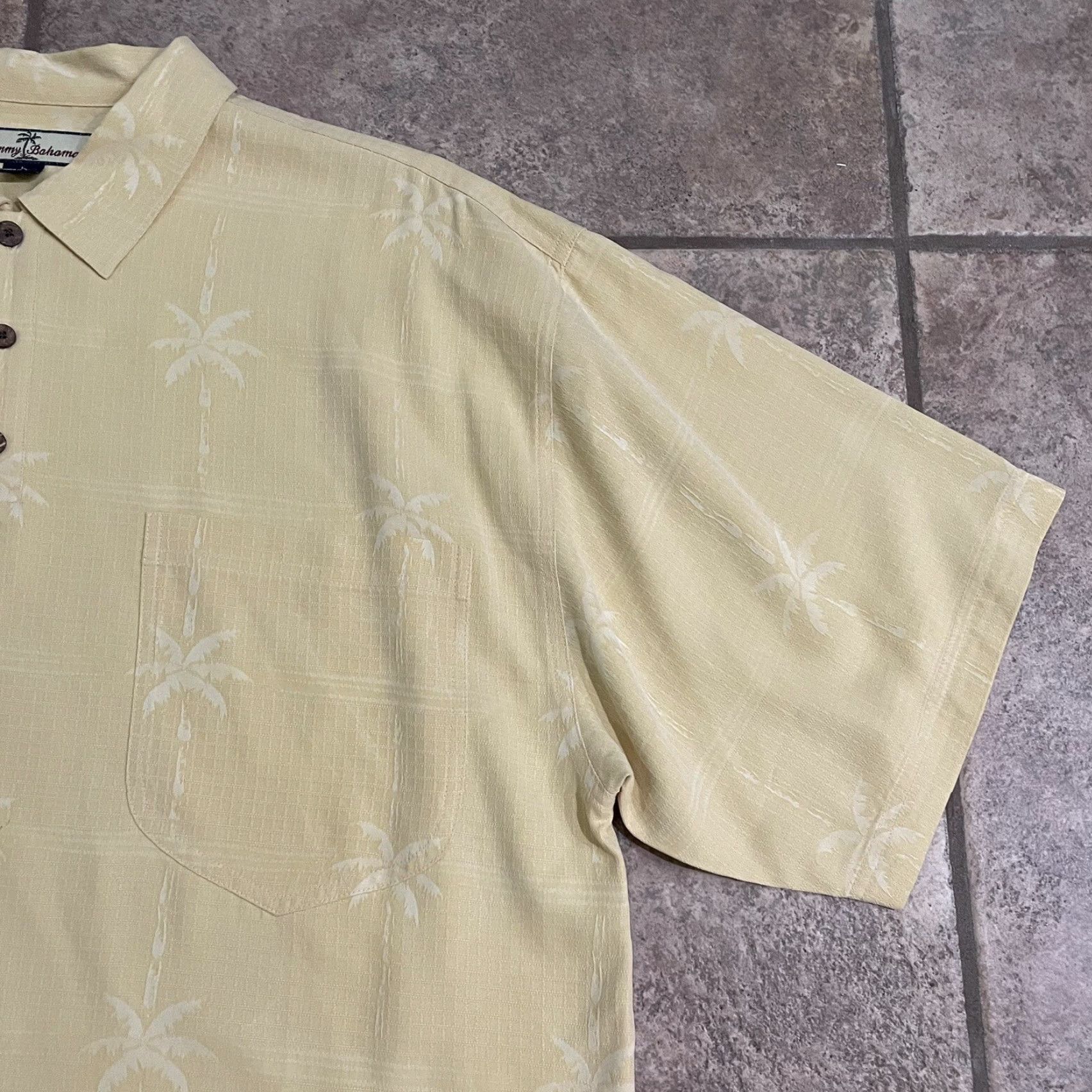 Tommy Bahama VINTAGE Tommy Bahama Polo Shirt Mens Large Hawaiian 100% Silk Yellow Size US L / EU 52-54 / 3 - 2 Thumbnail