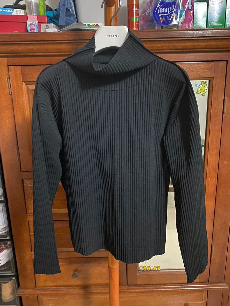 Issey Miyake Issey Miyake size:one size Black pleated long-sleeved shir Size S / US 4 / IT 40 - 1 Thumbnail