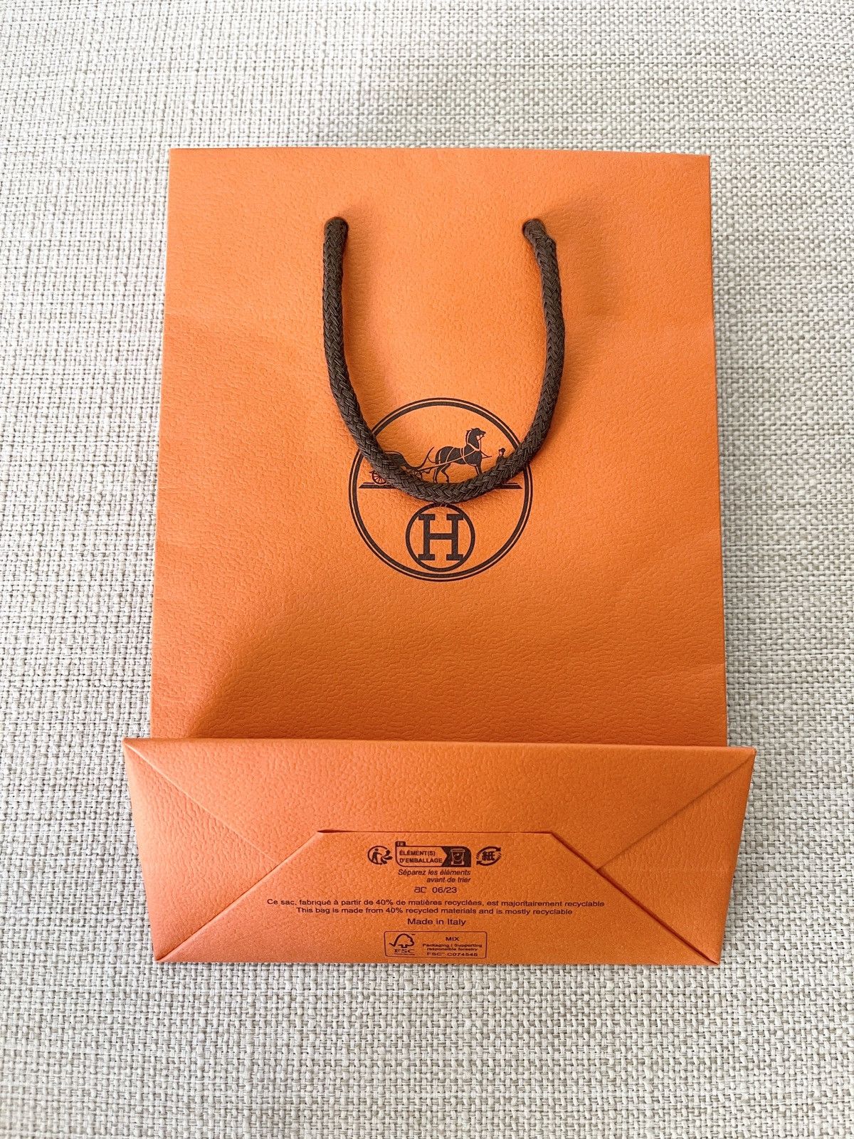 Hermes Authentic Hermes Orange Small Shopping Bag Size ONE SIZE - 5 Thumbnail