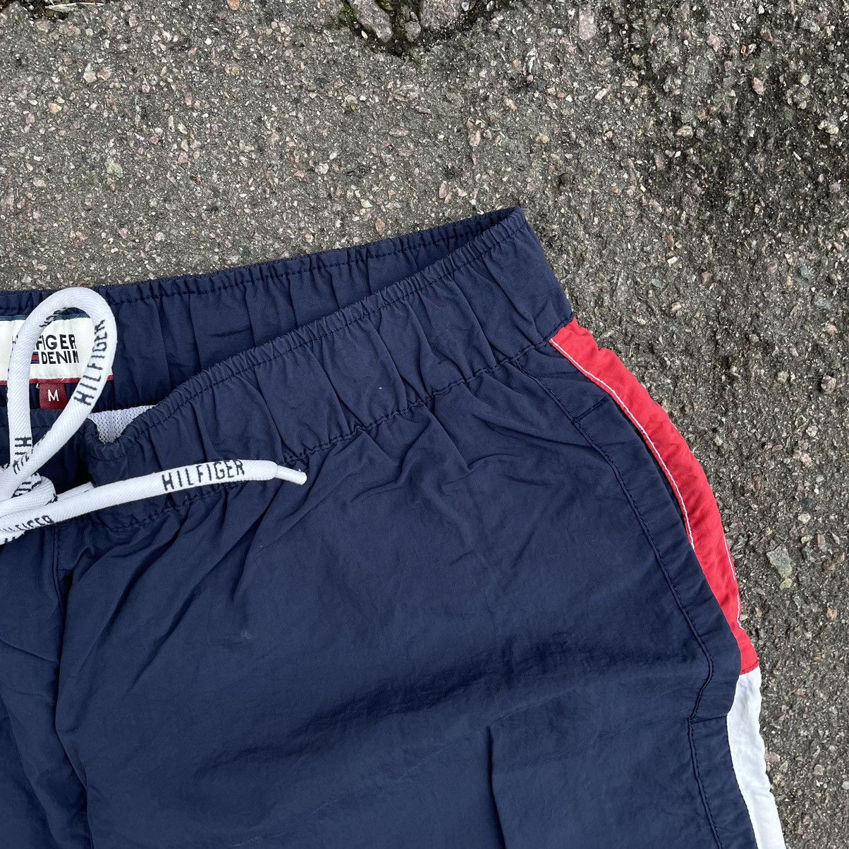 Tommy Hilfiger Luxury Tommy Hilfiger Shorts Crazy Fit Sumer Surf Swim wear Size US 32 / EU 48 - 6 Thumbnail