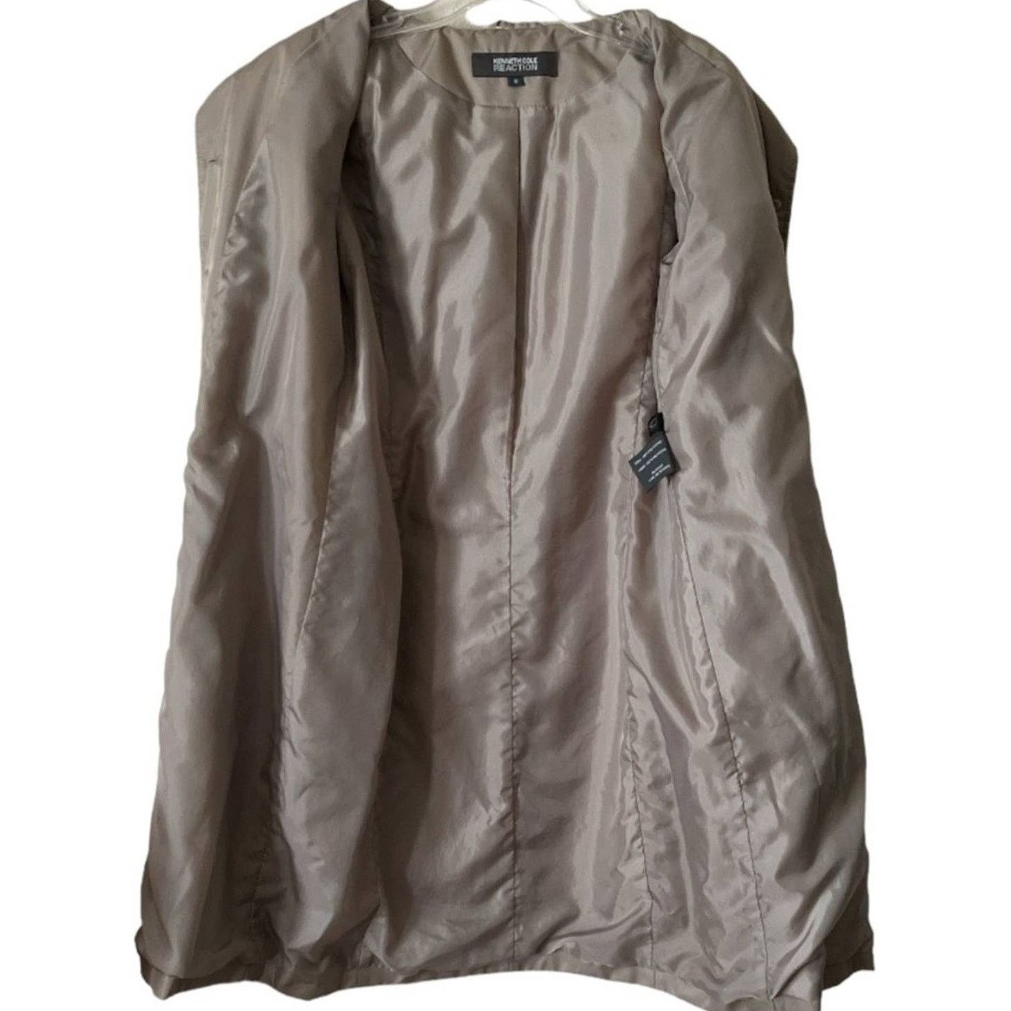 Kenneth Cole KENETH COLE REACTION Beige Trench Coat, Medium SRP: $150 Size M / US 6-8 / IT 42-44 - 4 Thumbnail