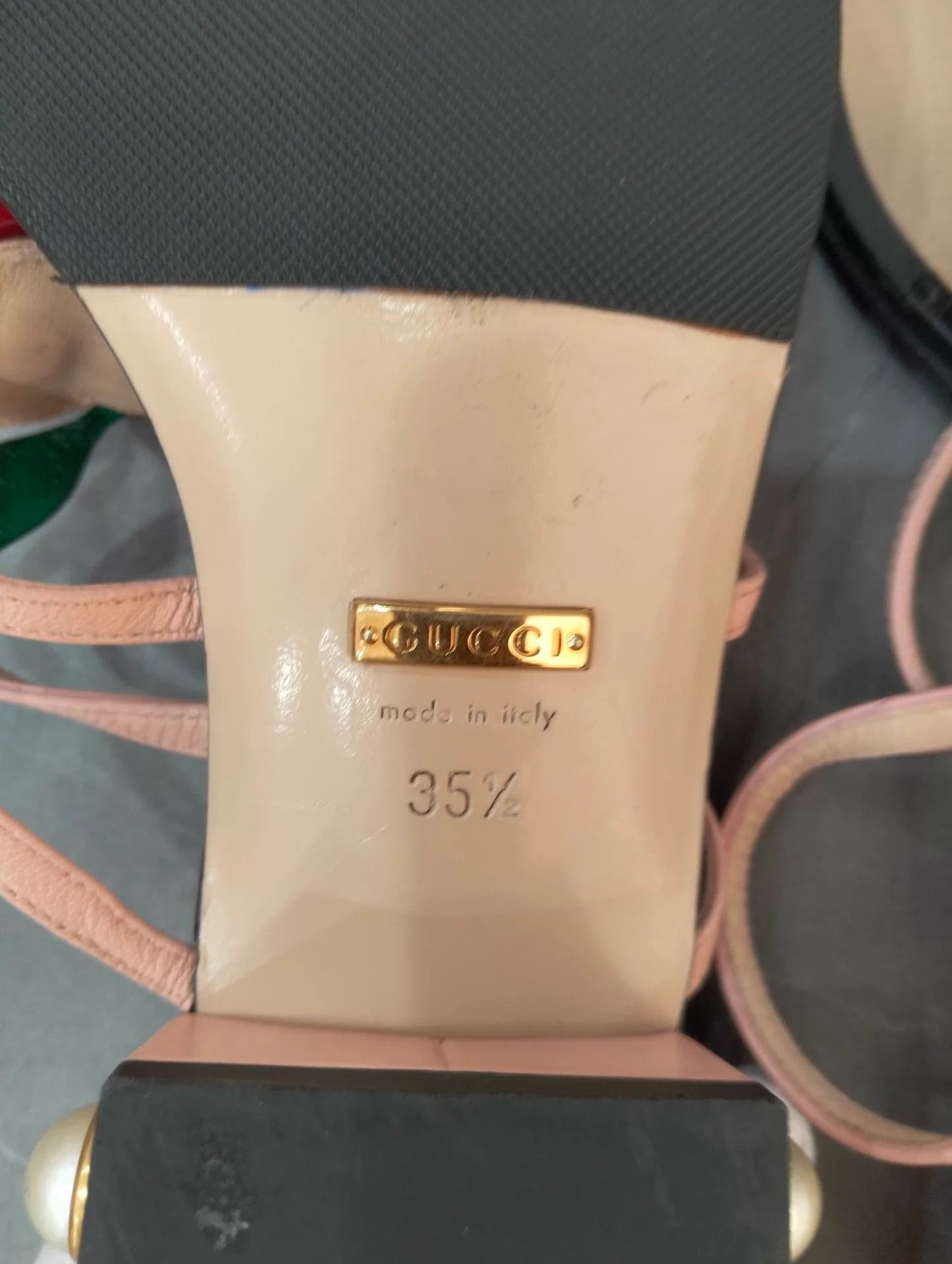 Gucci Gucci Cherry Flat Sandals EU 35.5 Size US 5 / IT 35 - 8 Thumbnail