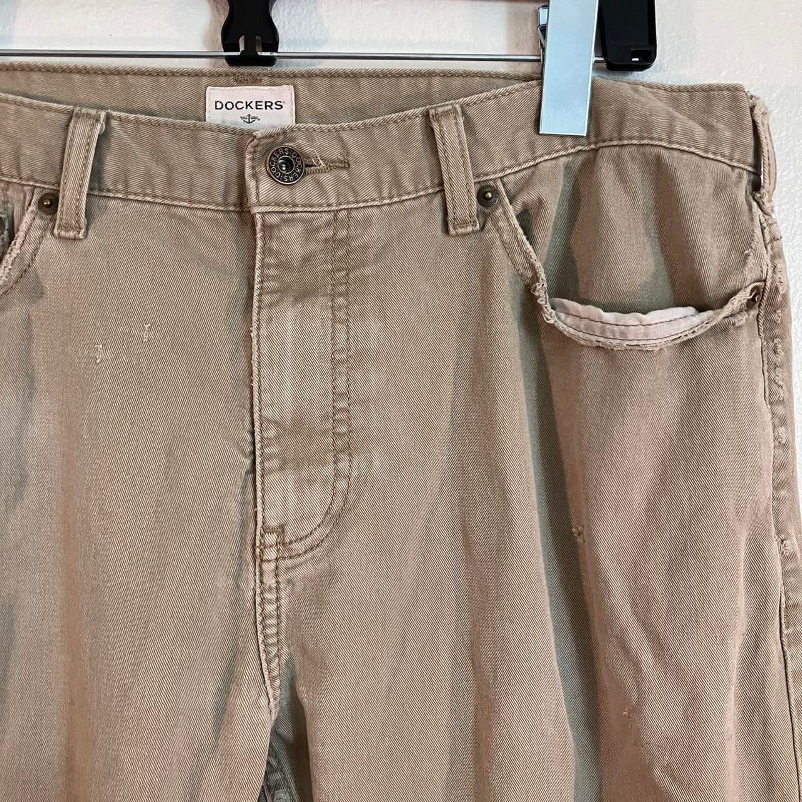 Dockers Dockers Straight Fit Tan Distressed Chino Pants Size US 36 / EU 52 - 2 Thumbnail
