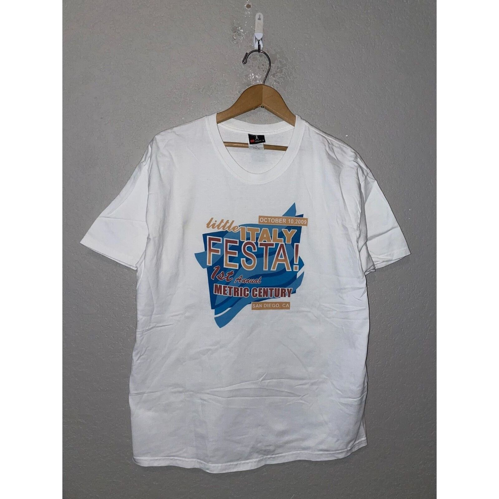 Hanes Little Italy Shirt Festa 1st Metric Century Tee San Diego CA Size US L / EU 52-54 / 3 - 1 Thumbnail