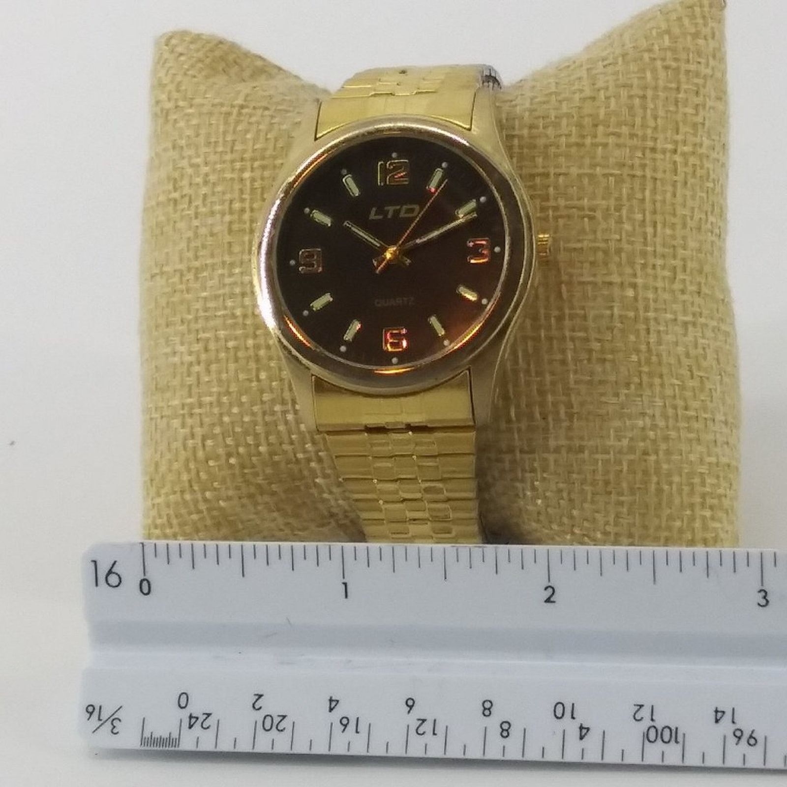 Other Vintage Men's LTD Gold Tone Bracelet Wristwatch Stainless Size ONE SIZE - 2 Thumbnail