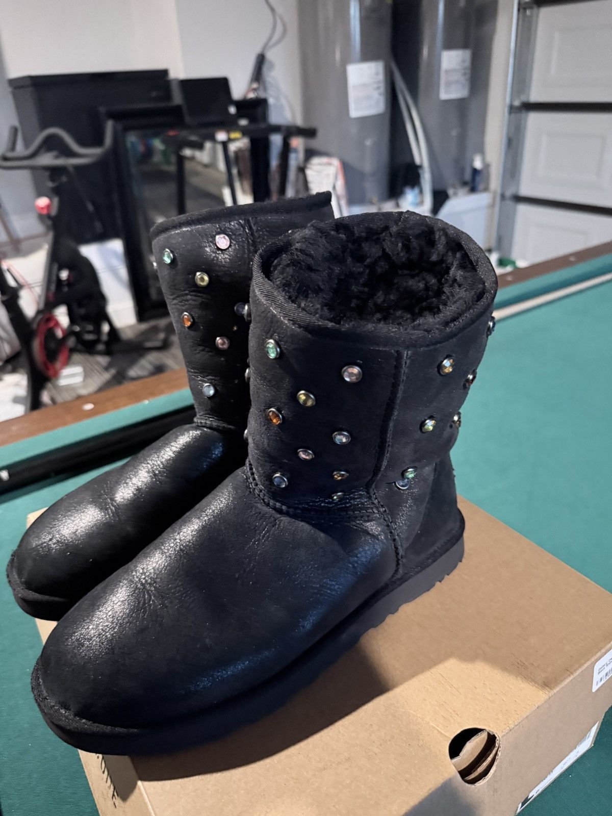 Streetwear × Ugg Club Prngrphy Black Studded 