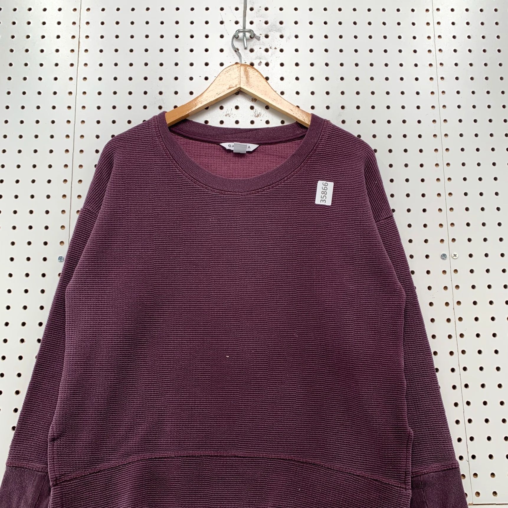 Athleta VINTAGE Athleta Thermal Long Sleeve Shirt Womens M Purple Casual 90s Athleta Thermal Long Sleeve Shirt Womens M Purple Casual Size M / US 6-8 / IT 42-44 - 2 Thumbnail