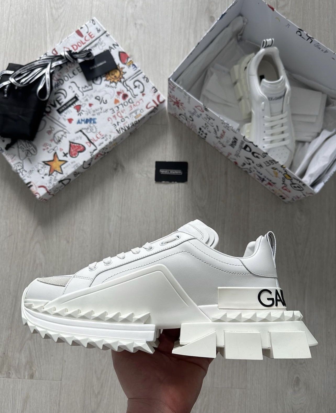 Designer × Dolce & Gabbana Dolce & gabbana super king Size US 7 / EU 40 - 2 Thumbnail