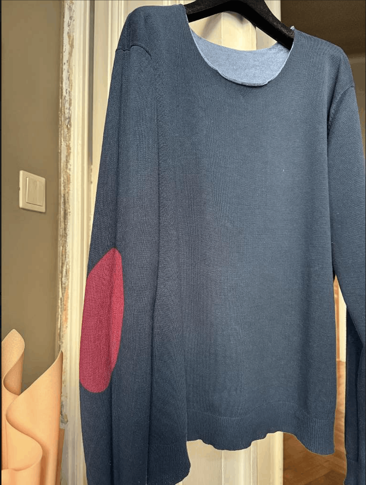Other SWEATER IN TOP CONDITION WORN TWICE Size US M / EU 48-50 / 2 - 4 Thumbnail