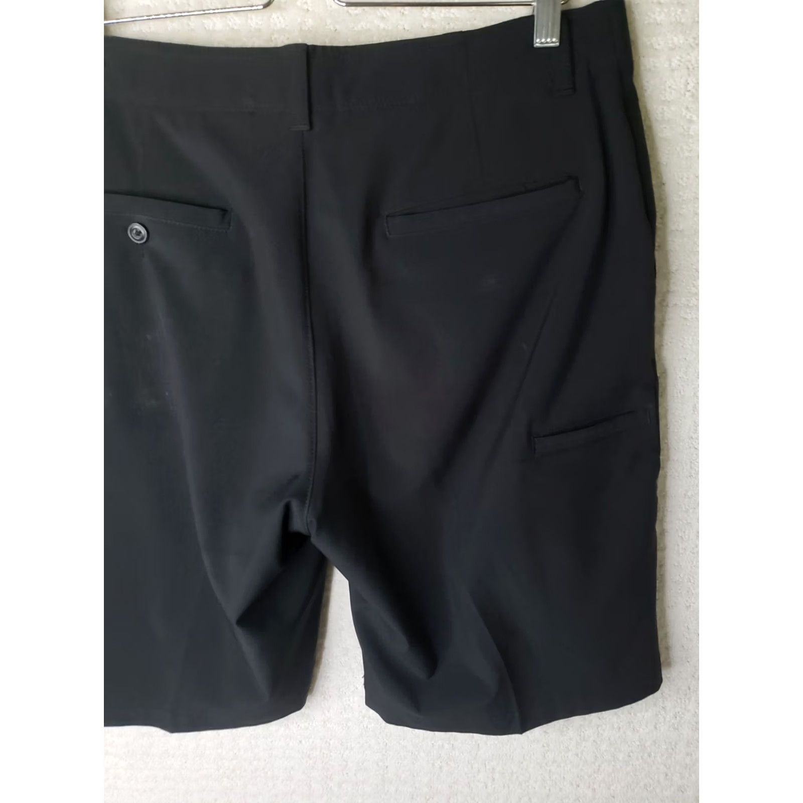 PGA Tour PGA TOUR Men’s Black Golf 5 Pocket Longer Length Shorts 32 Chino Regular Inseam 10 Size US 32 / EU 48 - 6 Thumbnail