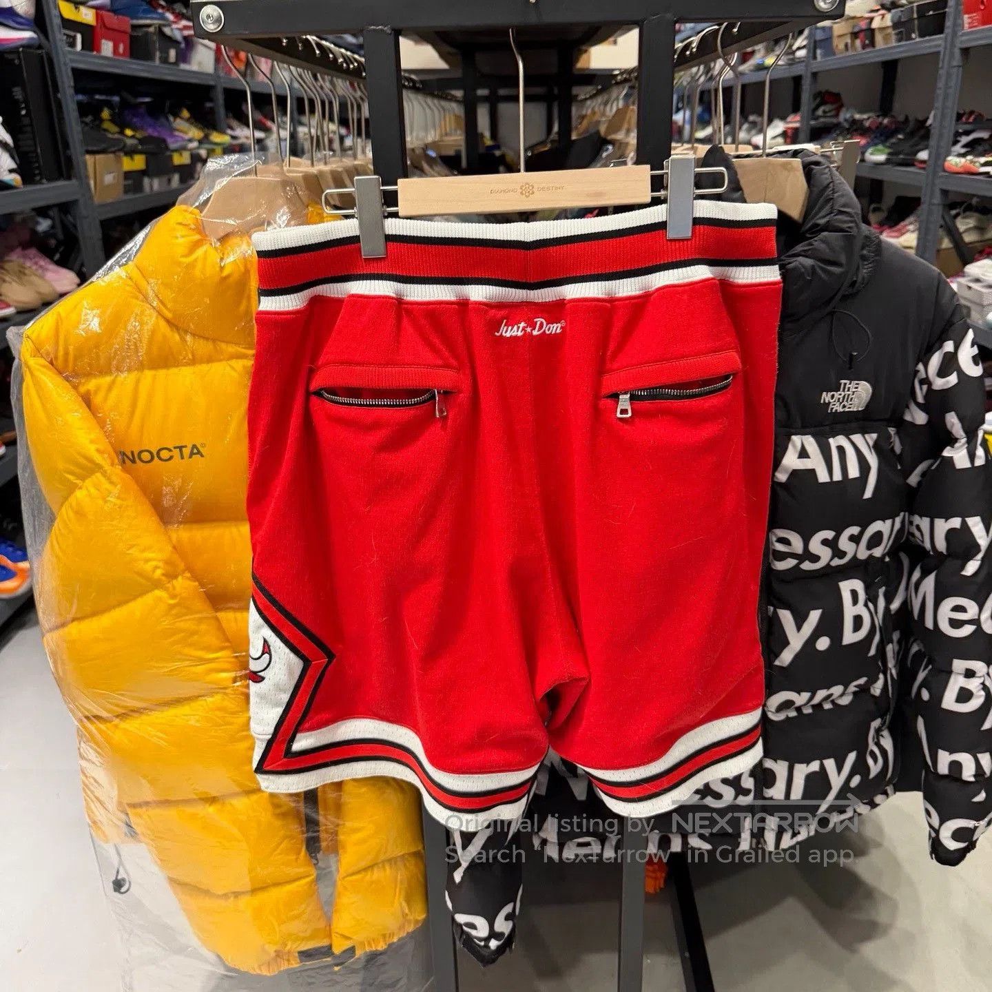 Just Don Mitchell&Ness JustDon Bulls Basketball Shorts. Size US 26 / EU 42 - 2 Thumbnail