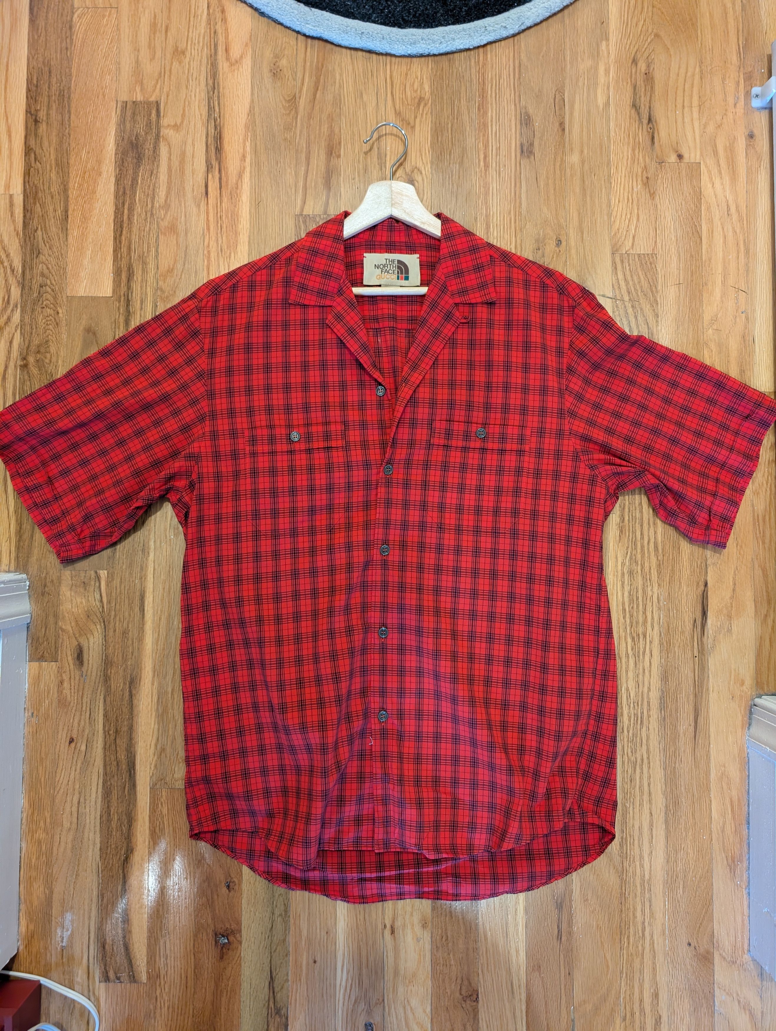 Gucci × The North Face Gucci x North Face Red Flannel Button-Up Size US M / EU 48-50 / 2 - 3 Thumbnail