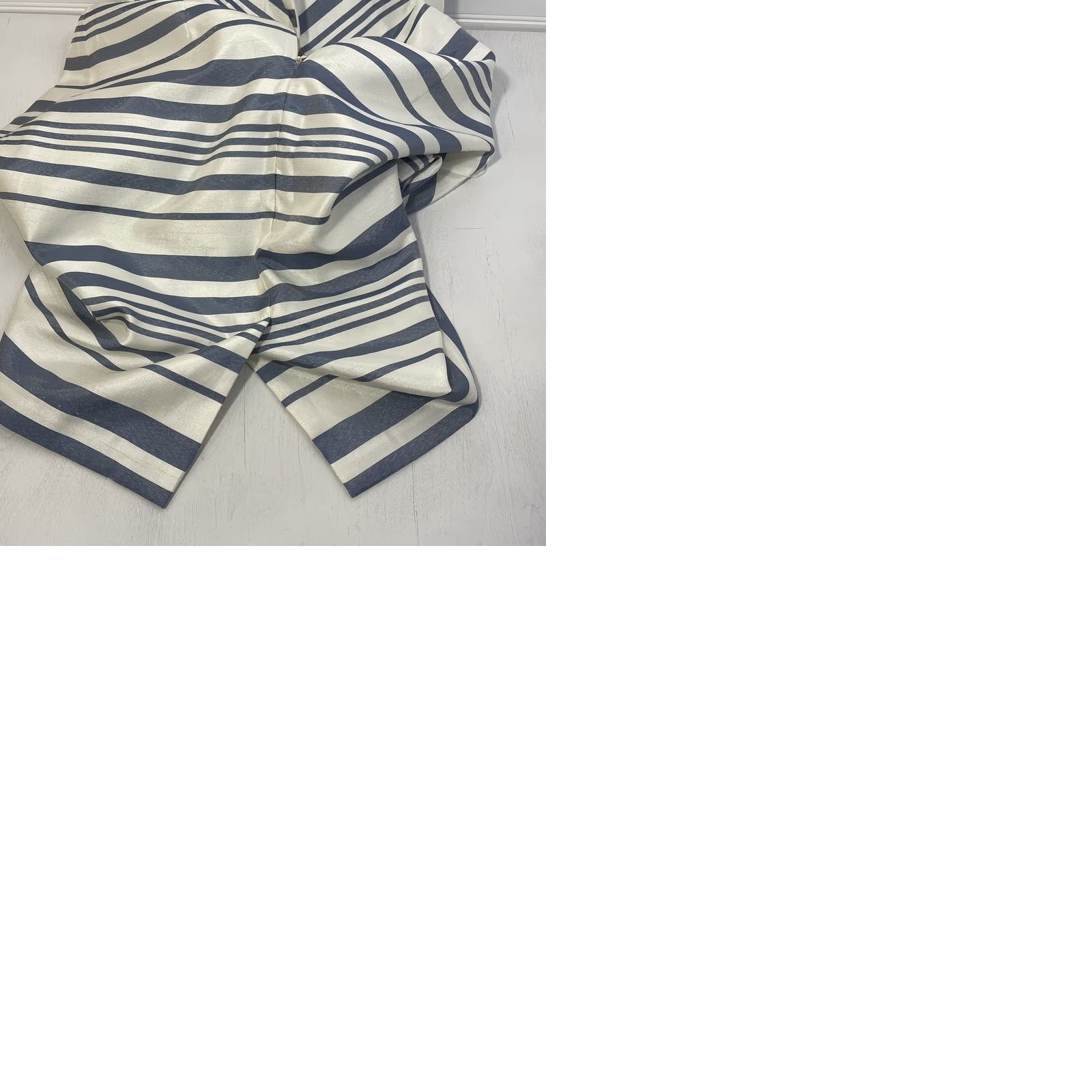 Madison Madison Leigh Cool Gray Striped Sleeveless Shift Dress Zipper Back Sz 8 Pre Own Size M / US 6-8 / IT 42-44 - 9 Thumbnail