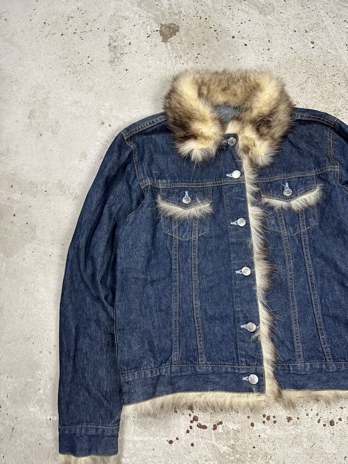 If Six Was Nine Vintage Y2K Real Fur Denim Trucker Jacket Jeans Archive Trim Size US M / EU 48-50 / 2 - 8 Thumbnail