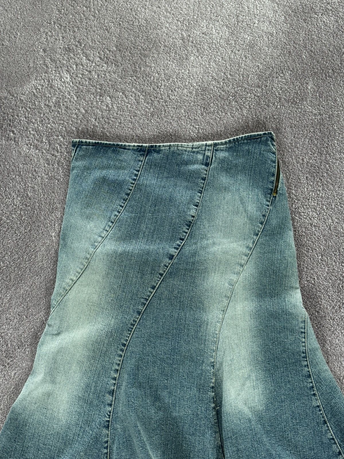 Japanese Brand Avant Garde 00s Vintage Assymetric Faded Skirt Size 30" / US 8 / IT 44 - 3 Thumbnail