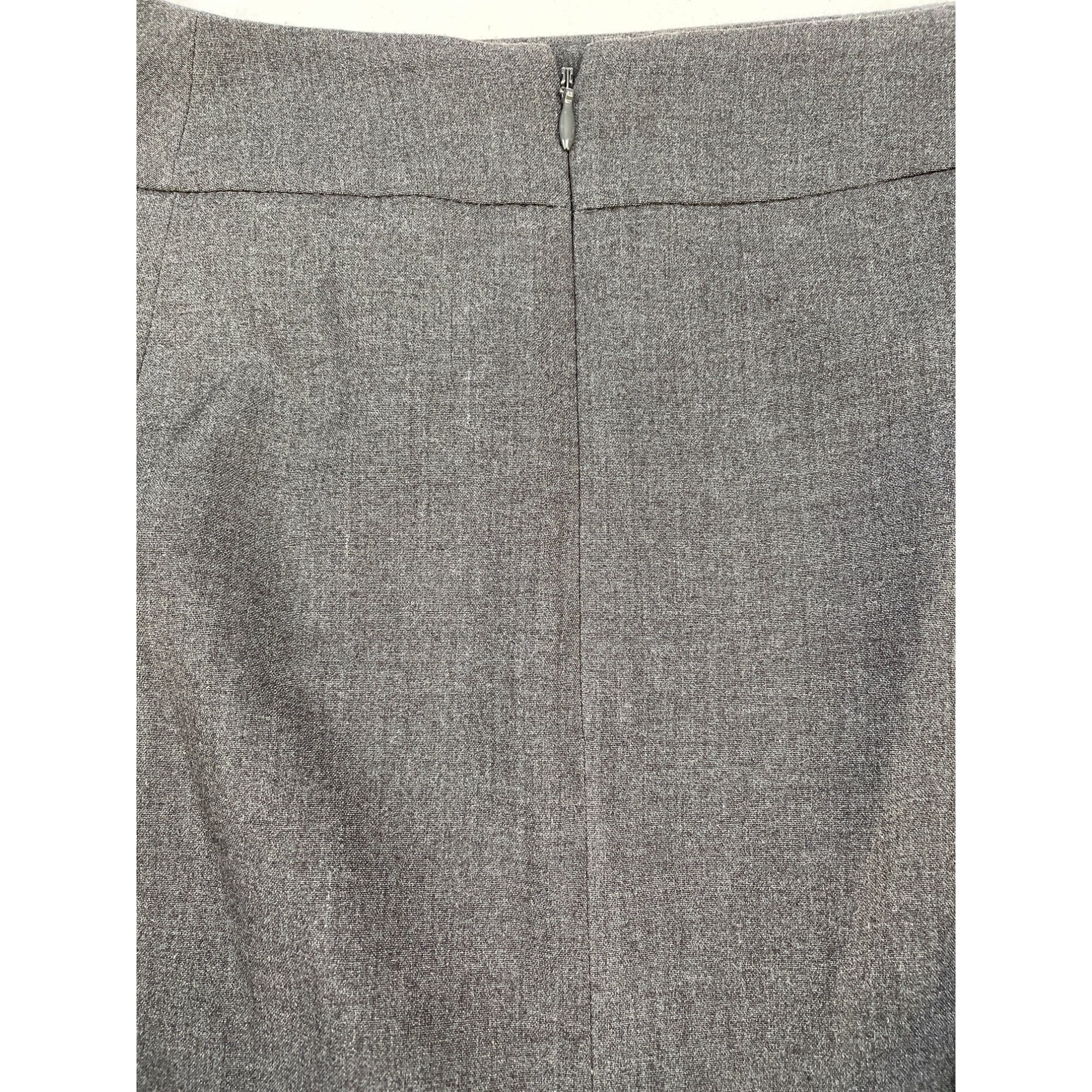 Calvin Klein Calvin Klein Women's Gray Skirt, Straight cut, fitted Back S Size 26" / US 2 / IT 38 - 4 Thumbnail