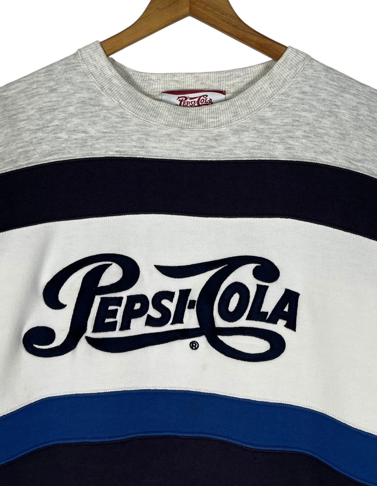 Pepsi Vintage Distressed Pepsi-Cola 90s Sweatshirt Size US L / EU 52-54 / 3 - 5 Thumbnail