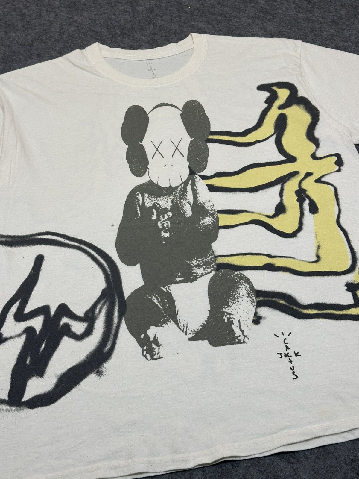 Kaws Travis Scott Cactus Jack x KAWS for Fragment T-shirt. Size US M / EU 48-50 / 2 - 2 Thumbnail