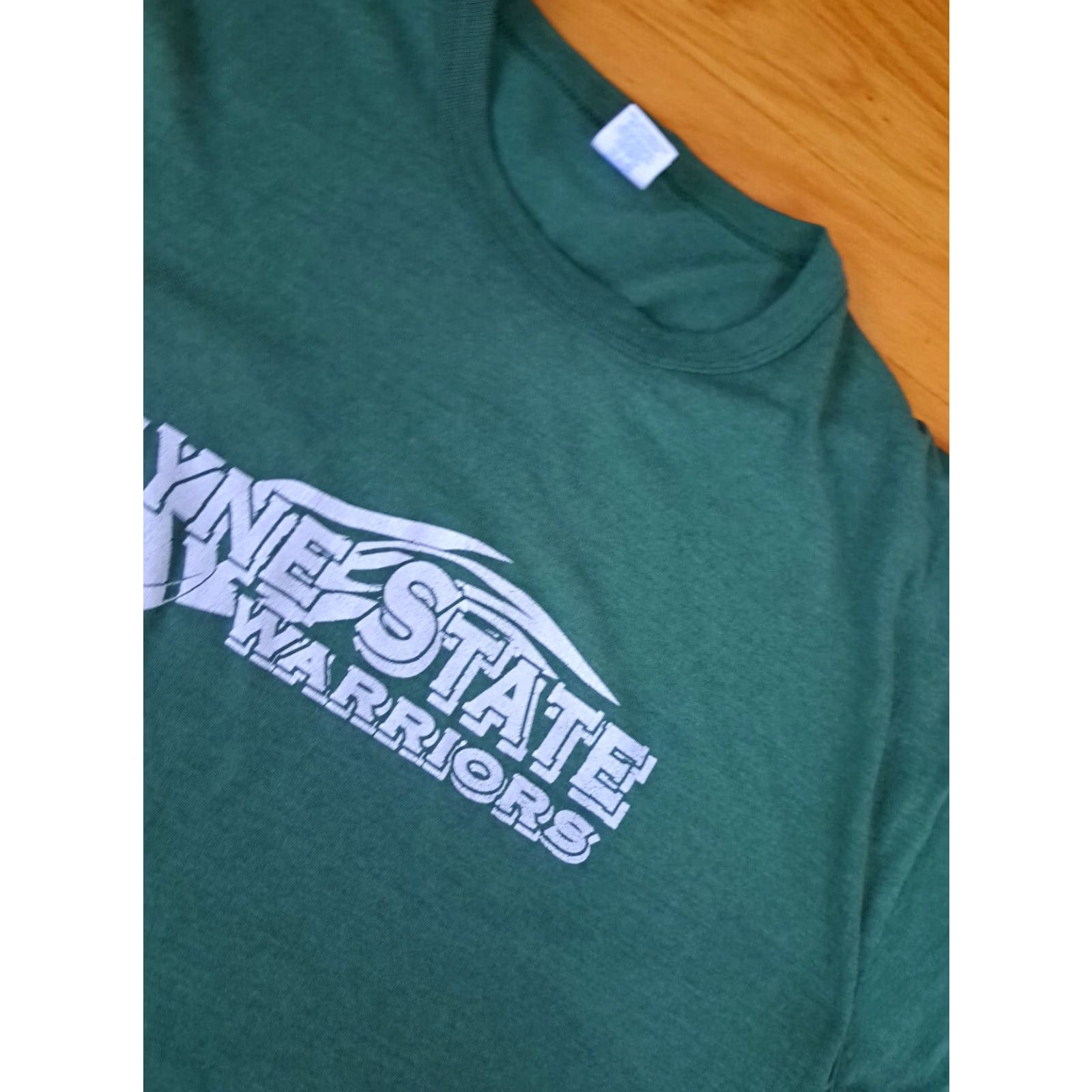 Vintage VINTAGE Wayne State Warriors Football Printed X-Large T-Shirt Russell Shirt Men XL Green 90s Warrior X-Large Mens Size US XL / EU 56 / 4 - 4 Thumbnail
