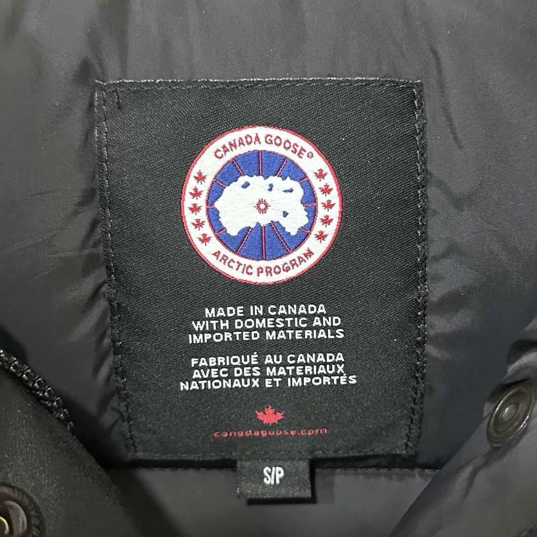 Canada Goose Canada Goose Classic Logo Down Vest Size S Size S / US 4 / IT 40 - 5 Thumbnail