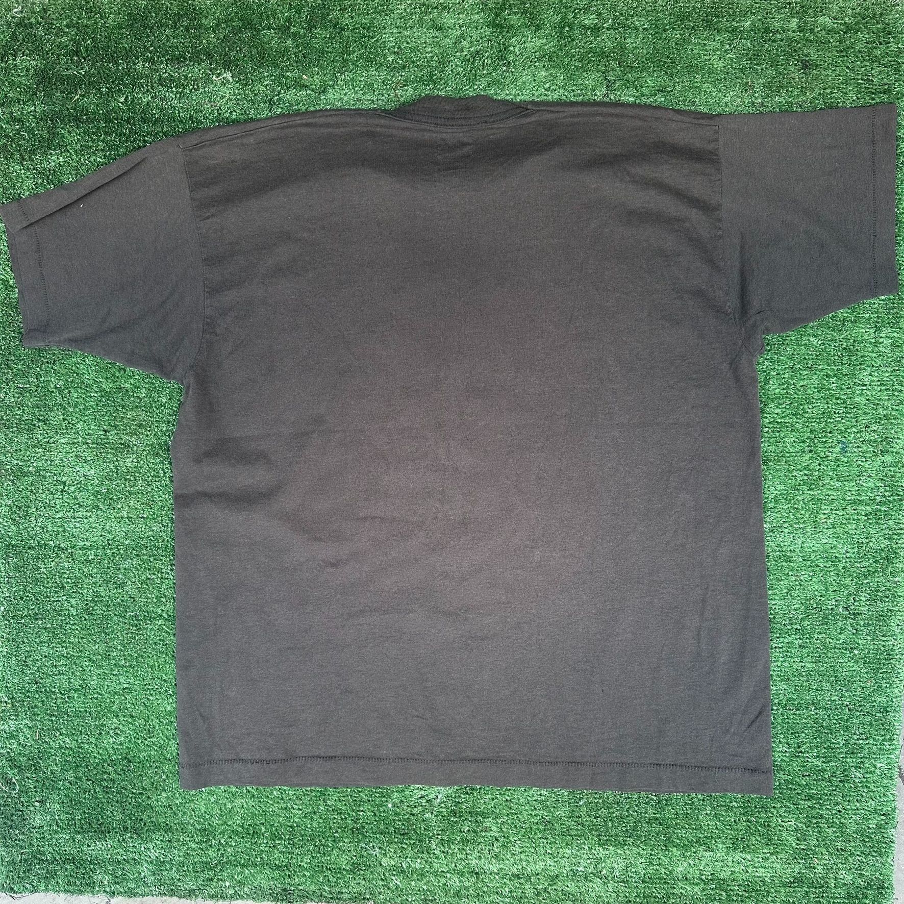 Vintage Vintage 90s Holly Beach Louisiana Skull T-Shirt Black XL Bed Size US XL / EU 56 / 4 - 7 Thumbnail